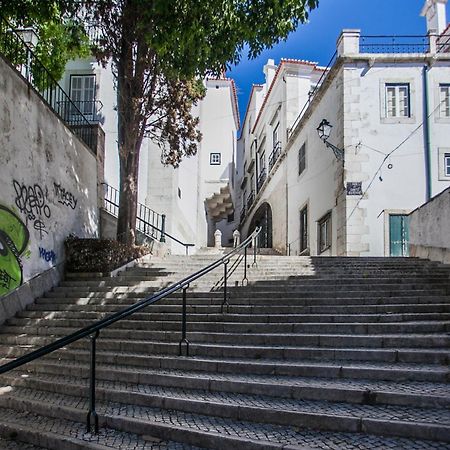Whome Central Alfama Hideaway Perfect To Explore Лиссабон Экстерьер фото